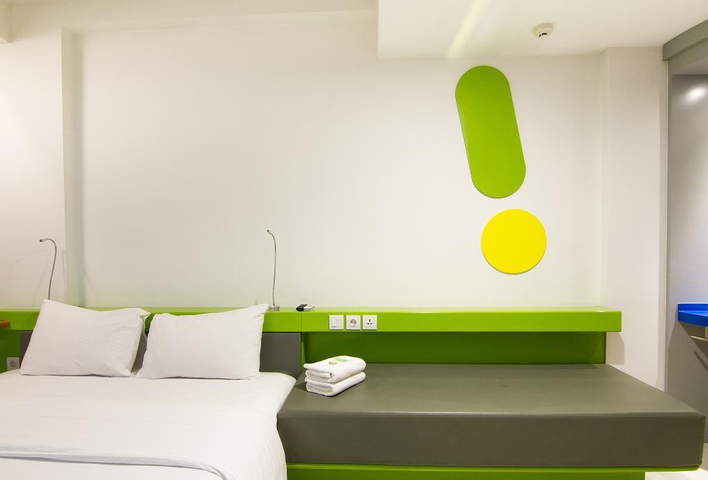 Urban Styles Hitz Kuta Hotel Kuta Lombok Exterior foto